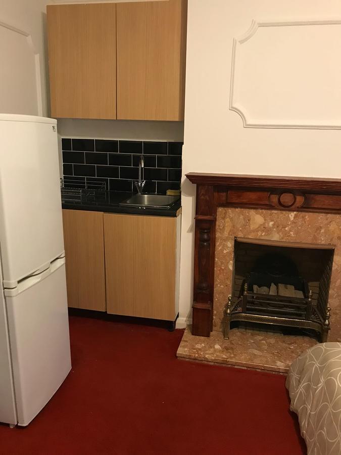Hatfield Save-Money Rooms - 10Over10 For Price! Exteriör bild
